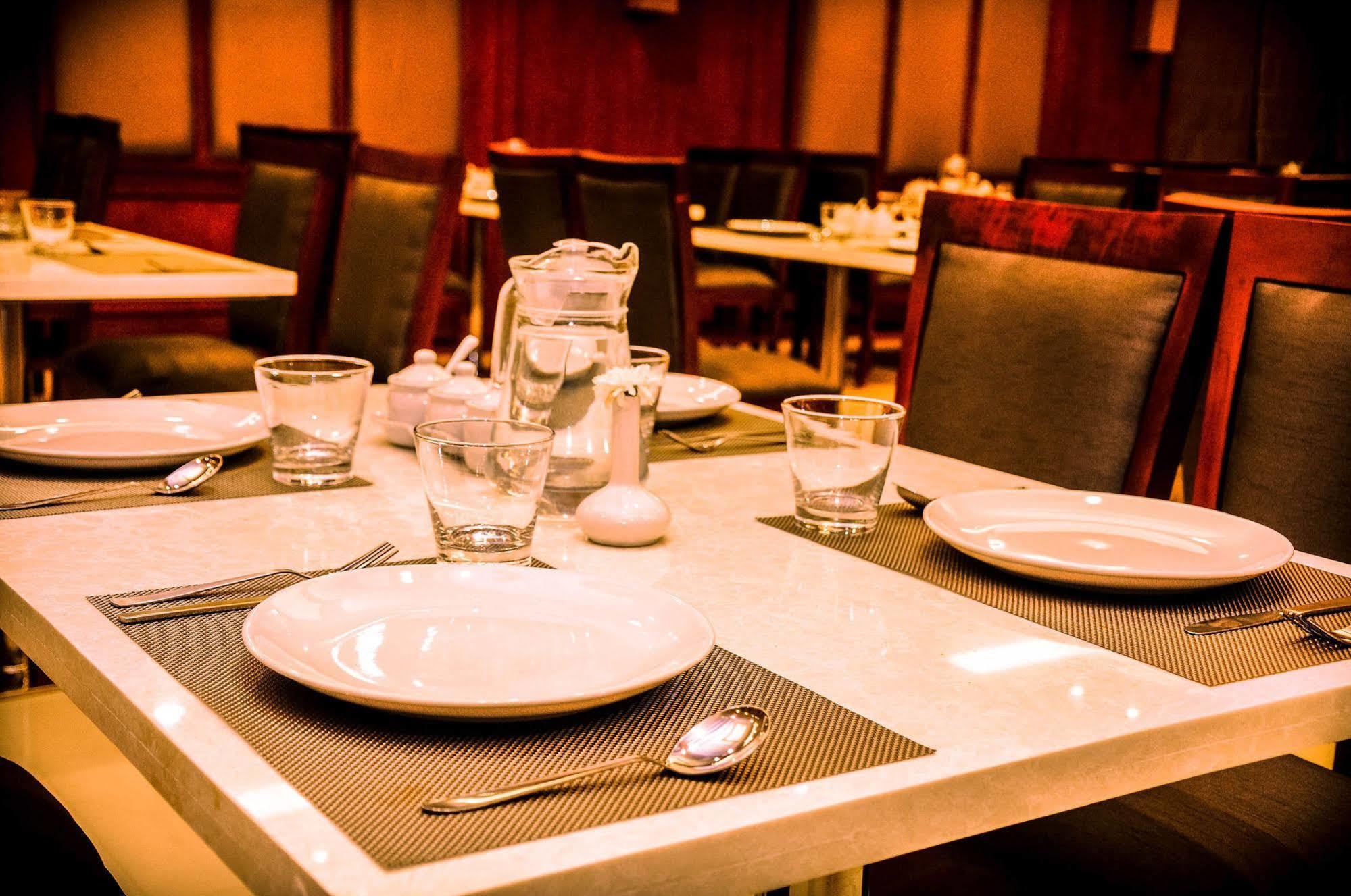 The Gopinivas Grand Hotel Kanyakumari Eksteriør billede